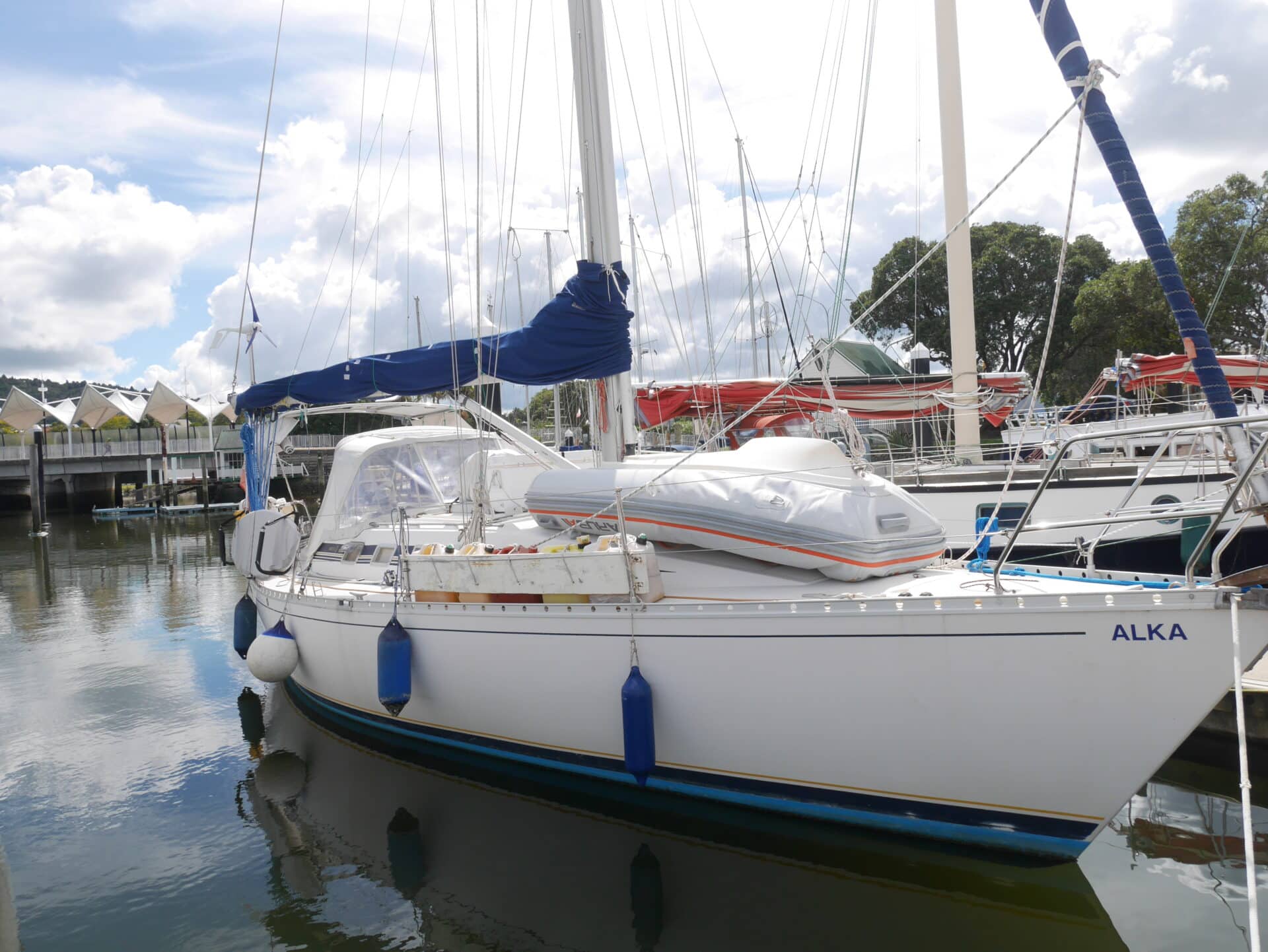 Beneteau 375 Offshore or Coastal cruiser Beneteau 375 Offshore or Coastal cruiser