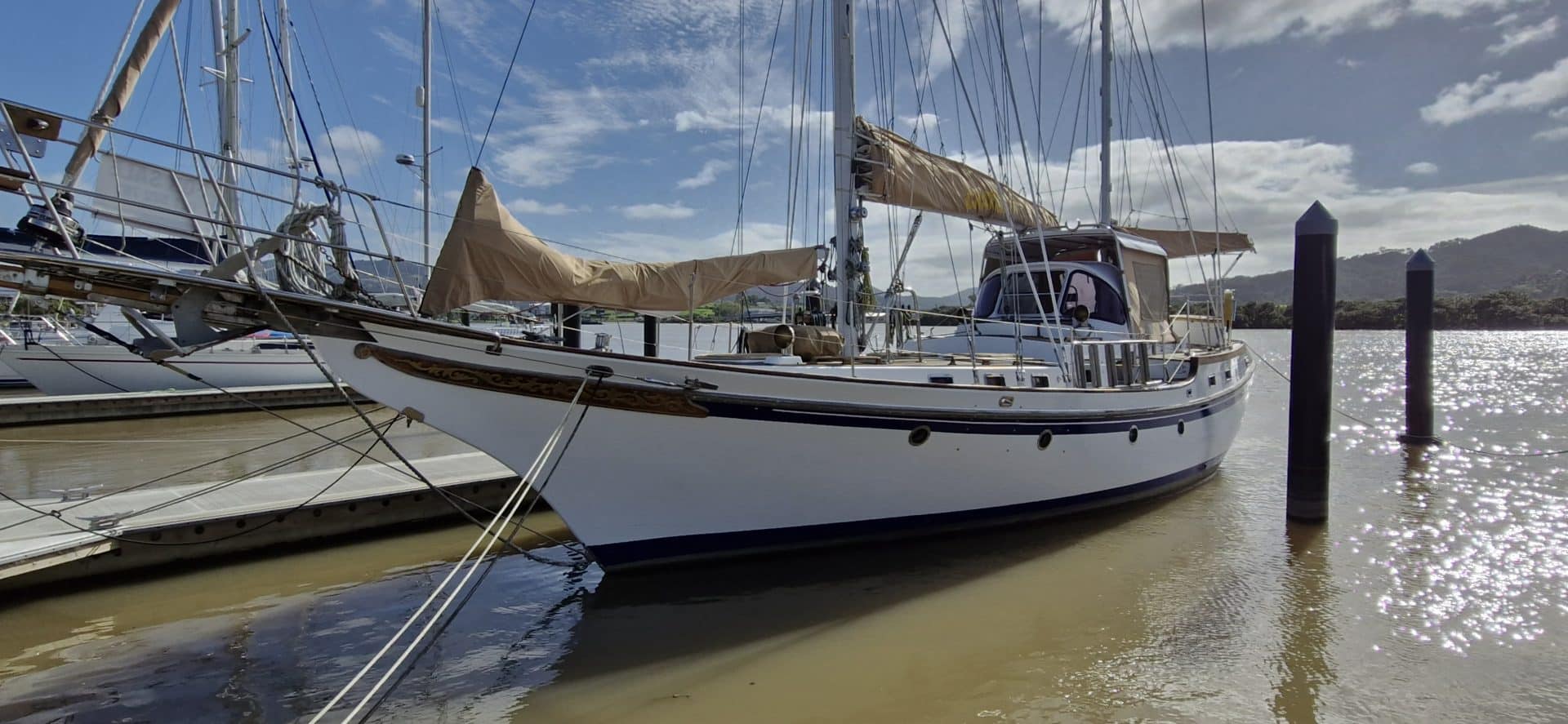 Vagabond 47 Mark II Vagabond 47 Mark II