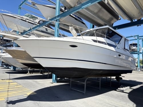 Bayliner Avanti 3055 Bayliner Avanti 3055
