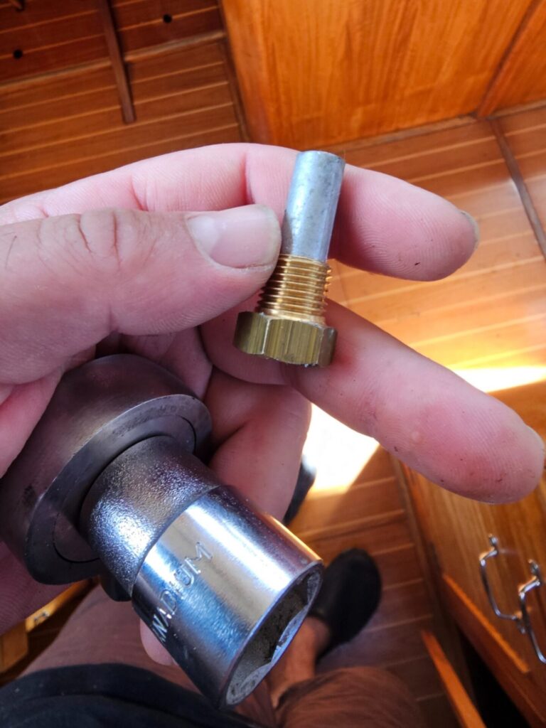 Rebel-Rouser-74