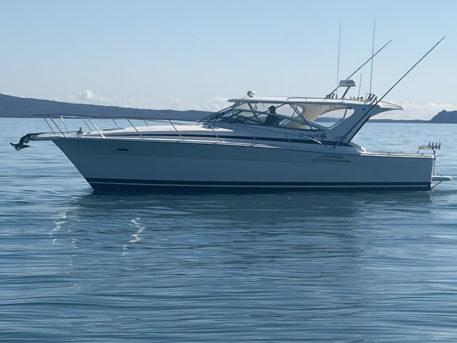 Riviera 4000 Offshore Riviera 4000 Offshore