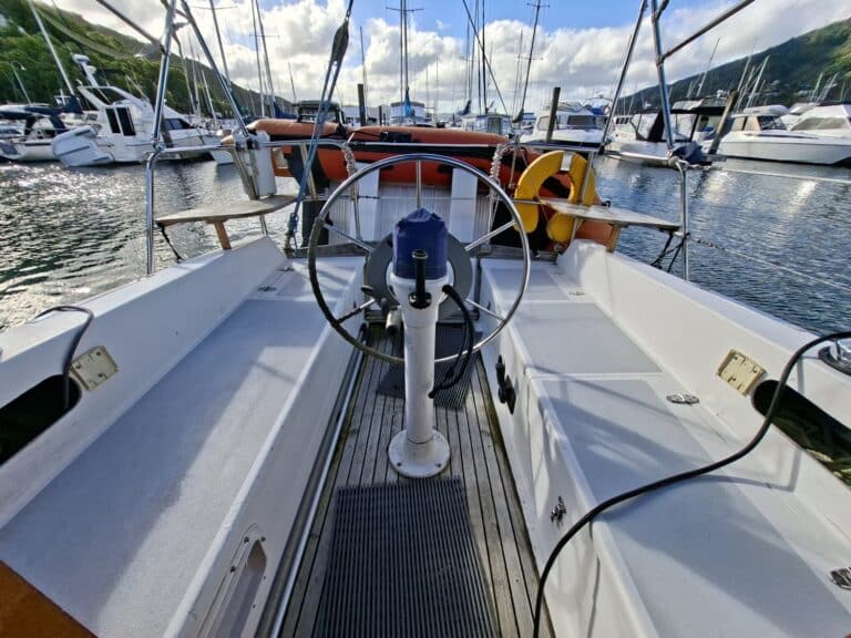 9156-lambert-c10-sloop-06