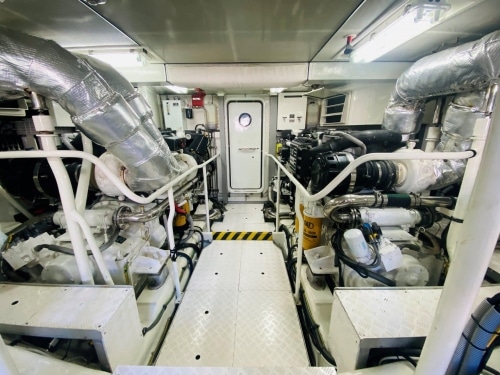 B650-22-4m-cheoy-lee-pilothouse-yacht-fisher-16