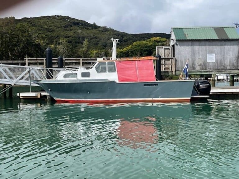 B792-charter-fishing-vessel-01