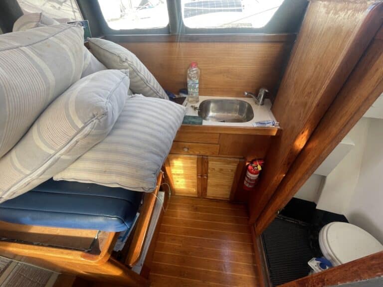 B792-charter-fishing-vessel-06