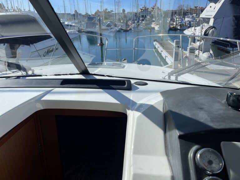 B806-beneteau-antares-30-15