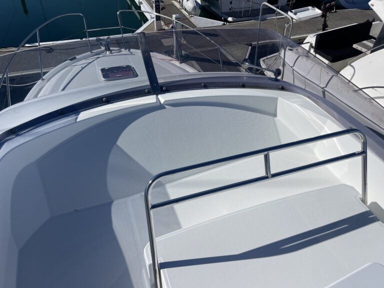 B806-beneteau-antares-30-18
