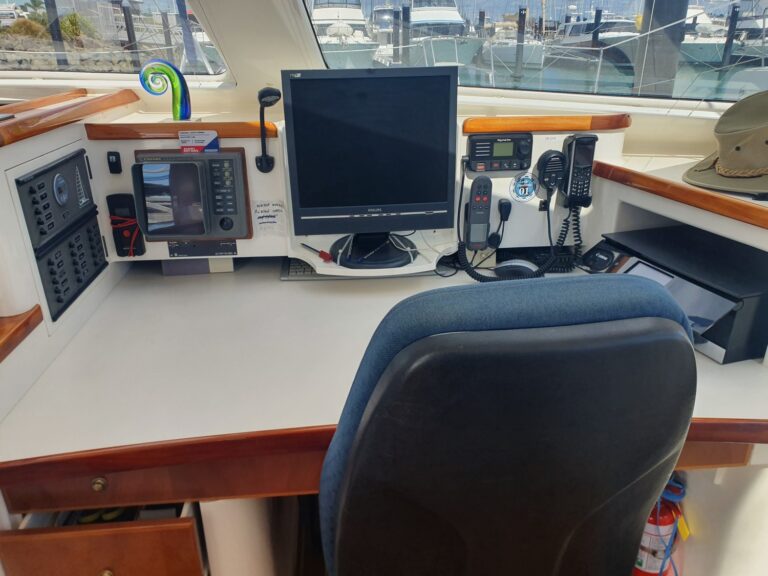 B818-given-1500-sailing-cat-12