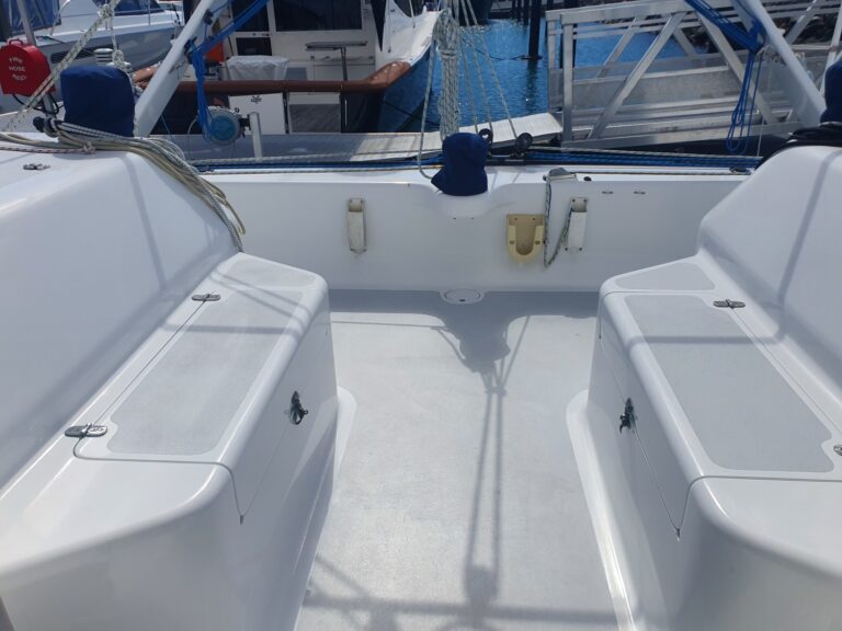 B818-given-1500-sailing-cat-31