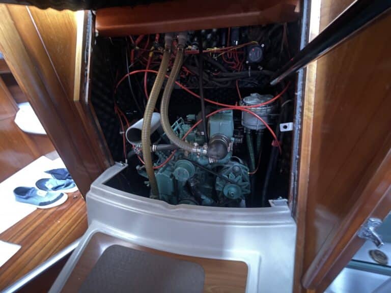 B820-beneteau-oceanis-361-clipper-13