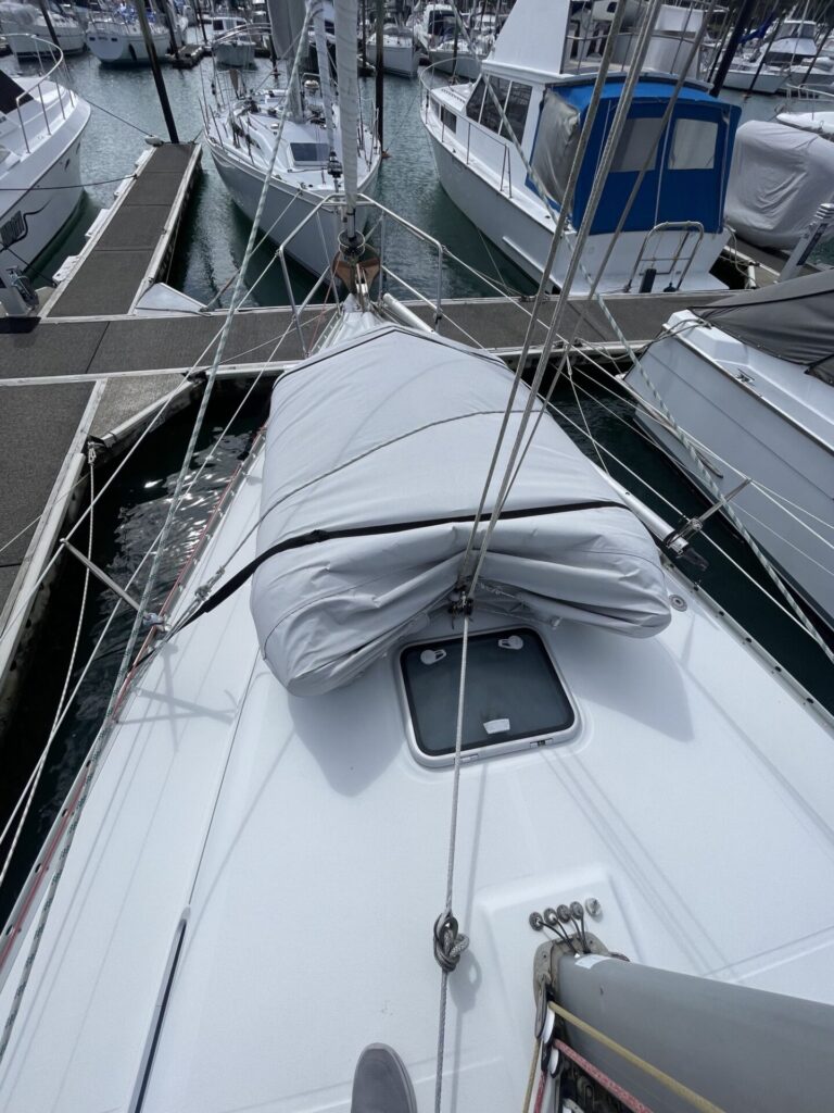 B820-beneteau-oceanis-361-clipper-17
