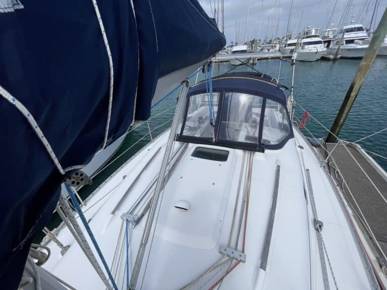 B820-beneteau-oceanis-361-clipper-18