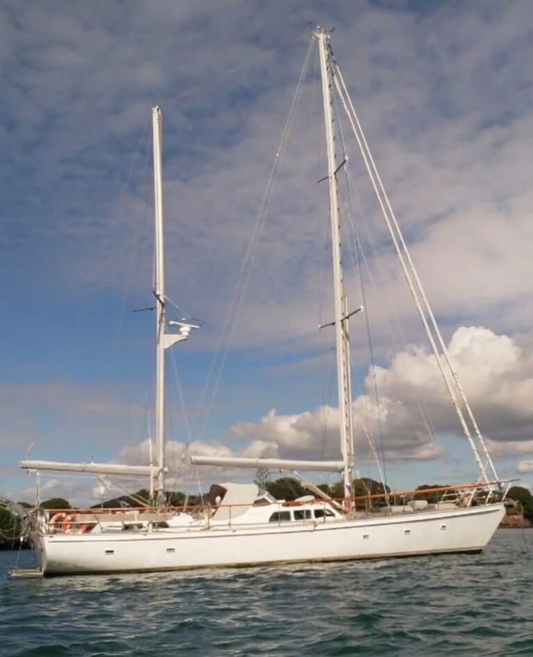 B826-mummery-40