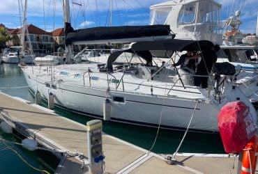 B798-beneteau-445-01